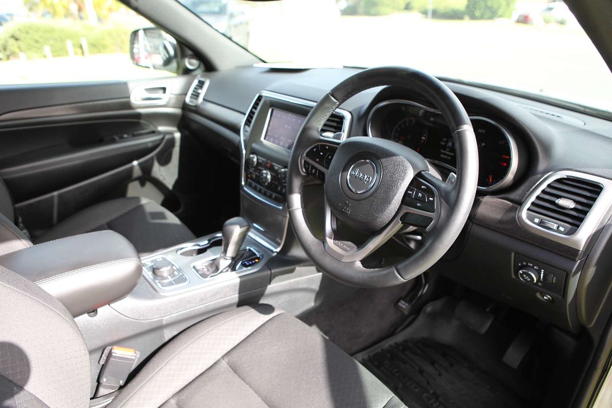 2018 Jeep Grand Cherokee Laredo WK