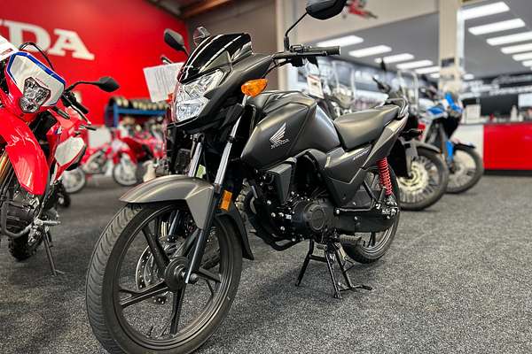2025 Honda CB125F
