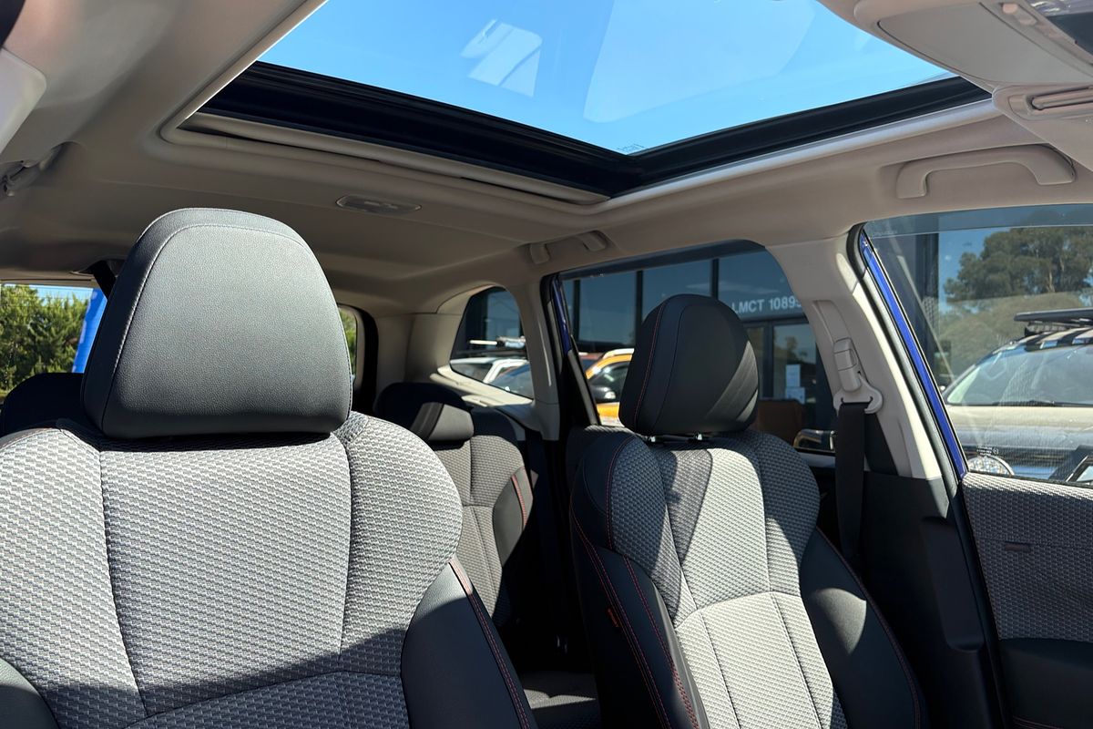 2023 Subaru Forester 2.5i Sport S5