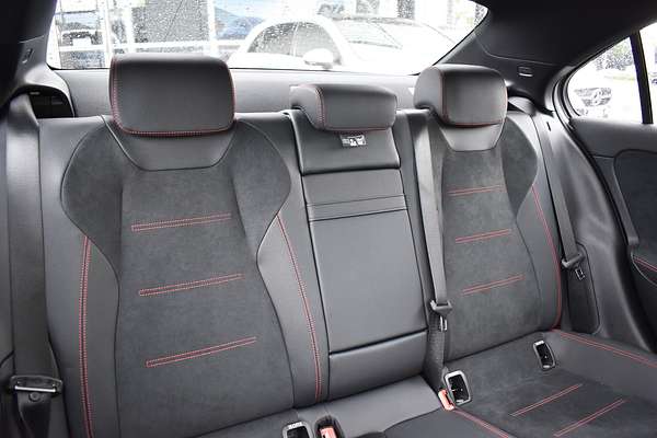 2024 Mercedes-Benz A-Class A250 V177