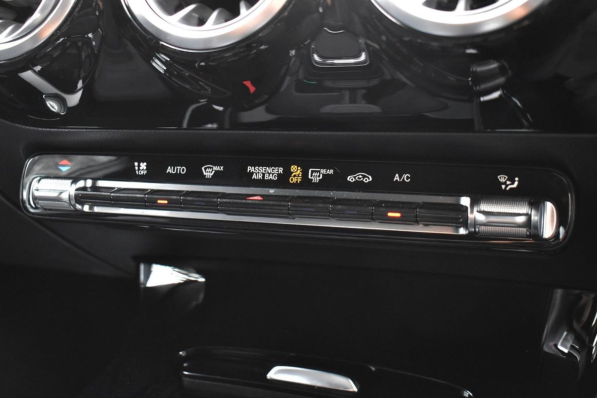 2024 Mercedes-Benz A-Class A250 V177