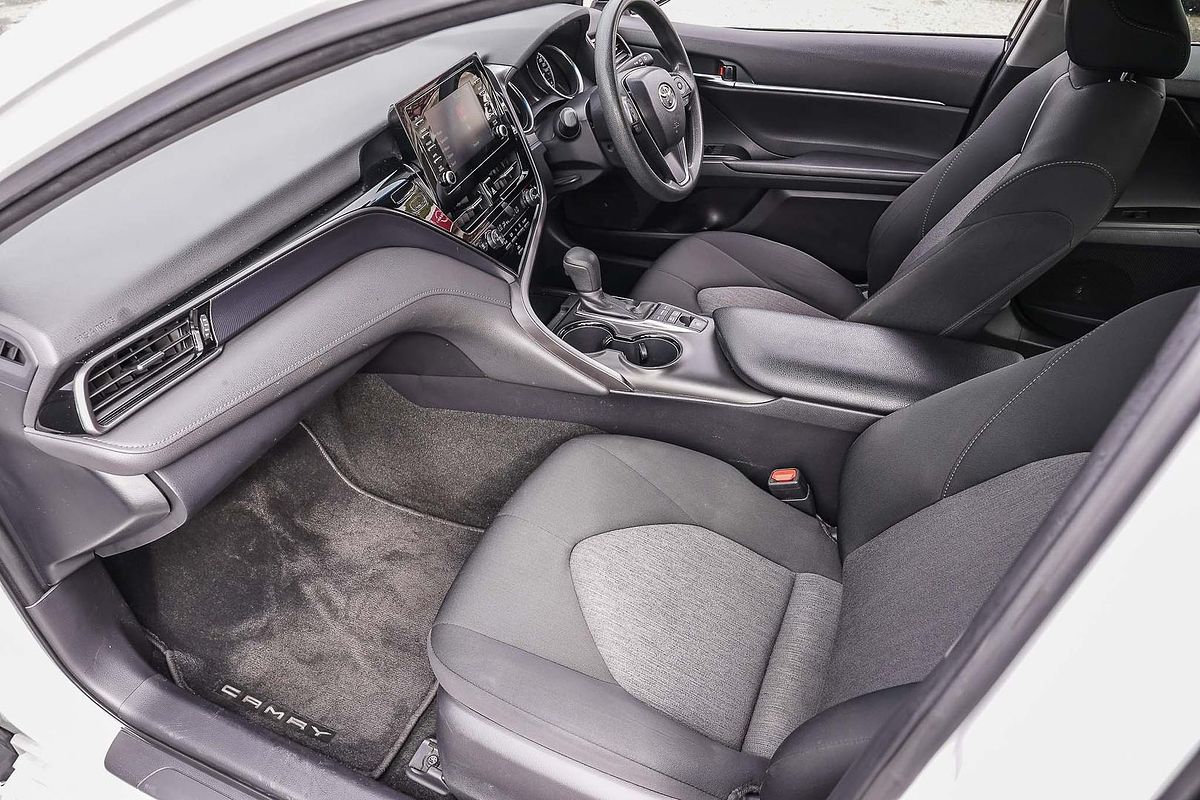 2022 Toyota Camry Ascent AXVH70R