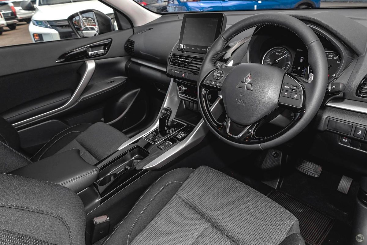 2024 Mitsubishi Eclipse Cross PHEV ES YB