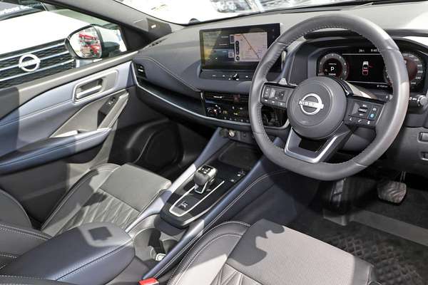 2023 Nissan QASHQAI Ti J12