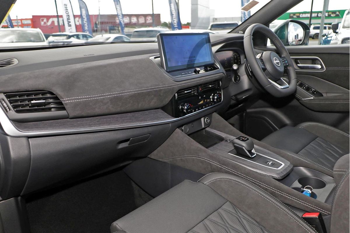 2024 Nissan QASHQAI Ti-L J12