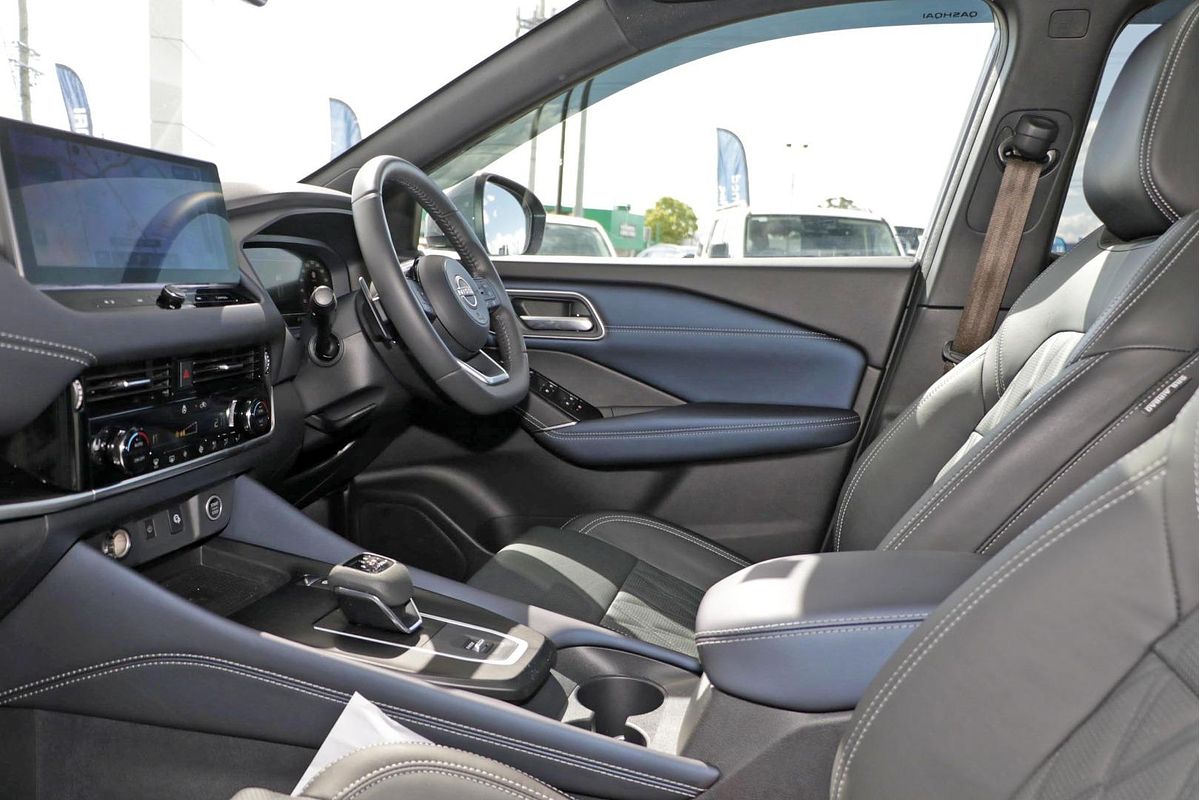 2023 Nissan QASHQAI Ti J12