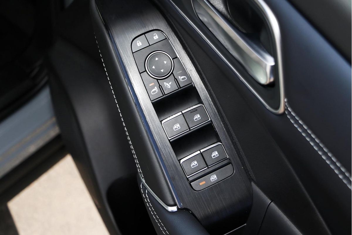 2023 Nissan QASHQAI Ti J12