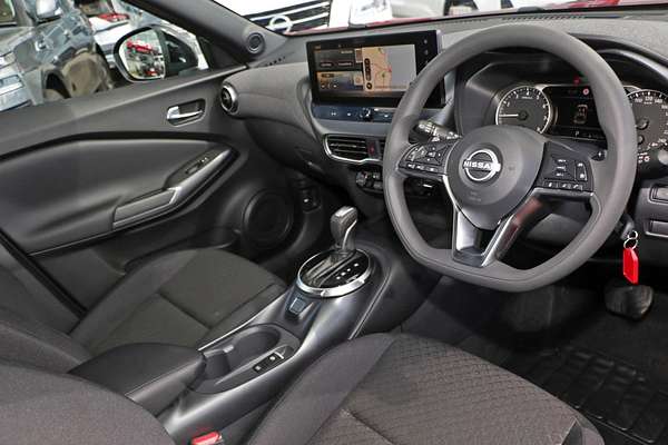 2024 Nissan JUKE ST+ F16