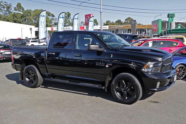 2022 RAM 1500 Express DS 4X4 SWB