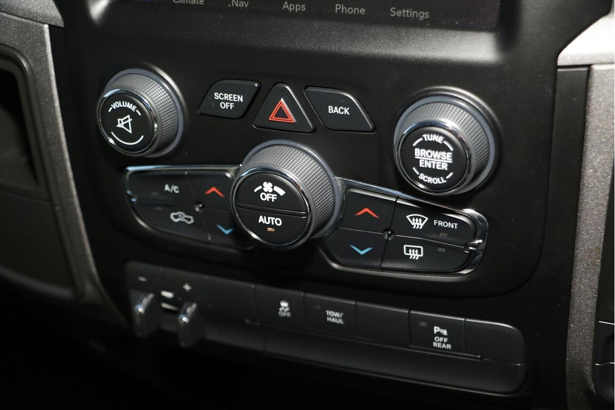 2022 RAM 1500 Express DS 4X4 SWB