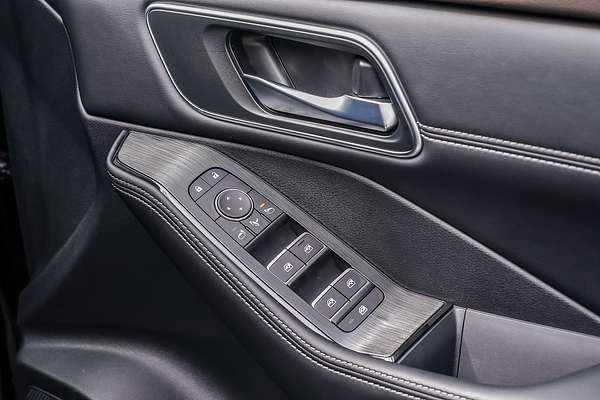 2024 Nissan X-TRAIL Ti e-POWER T33