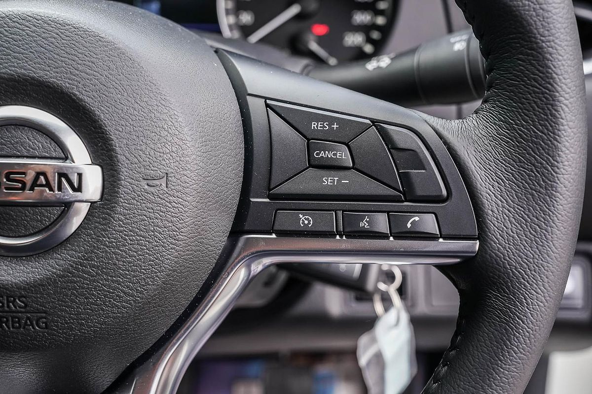 2024 Nissan Navara ST D23 4X4