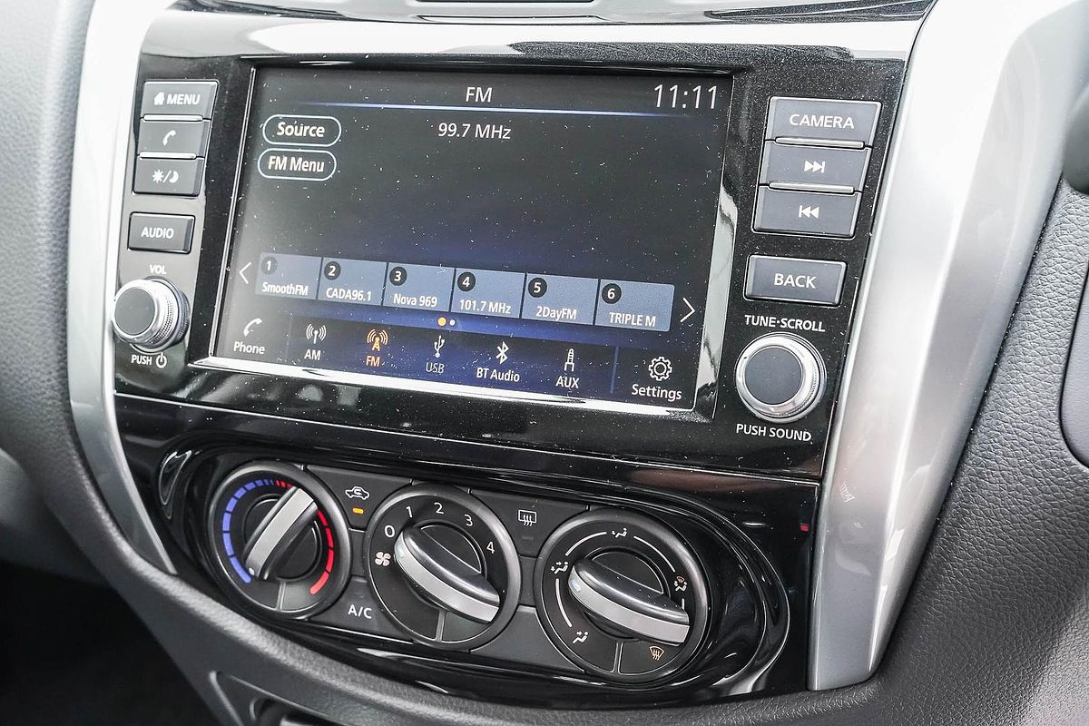 2024 Nissan Navara ST D23 4X4