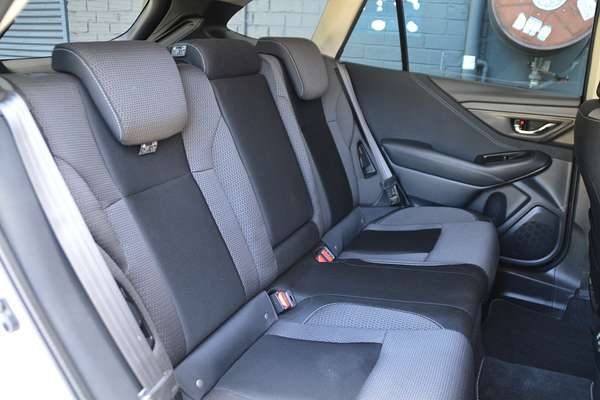 2022 Subaru Outback AWD 6GEN