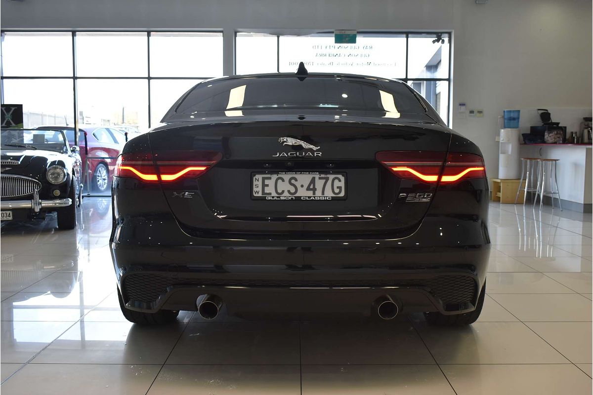 2019 Jaguar XE P300 R-Dynamic SE X760