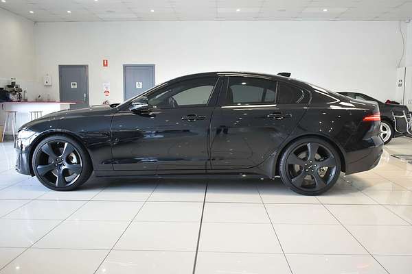 2019 Jaguar XE P300 R-Dynamic SE X760