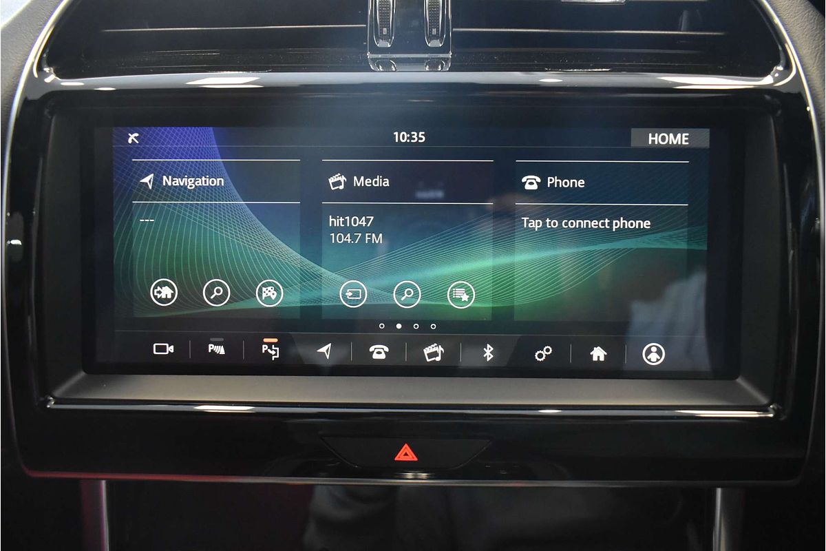 2019 Jaguar XE P300 R-Dynamic SE X760
