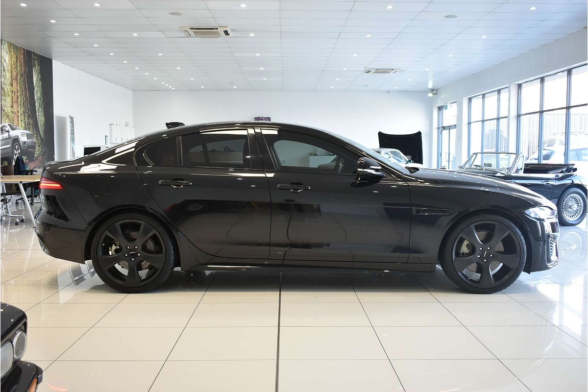 2019 Jaguar XE P300 R-Dynamic SE X760