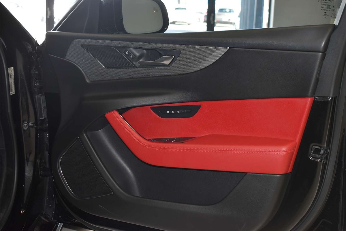 2019 Jaguar XE P300 R-Dynamic SE X760