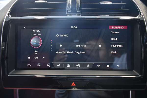 2019 Jaguar XE P300 R-Dynamic SE X760