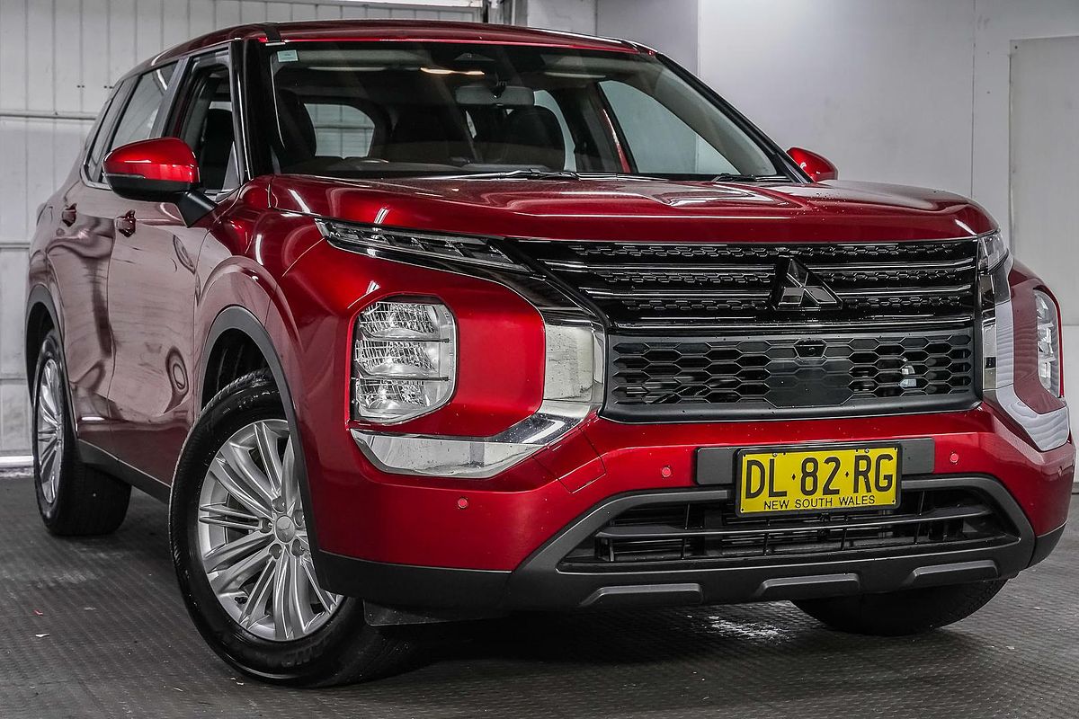 2024 Mitsubishi Outlander ES ZM