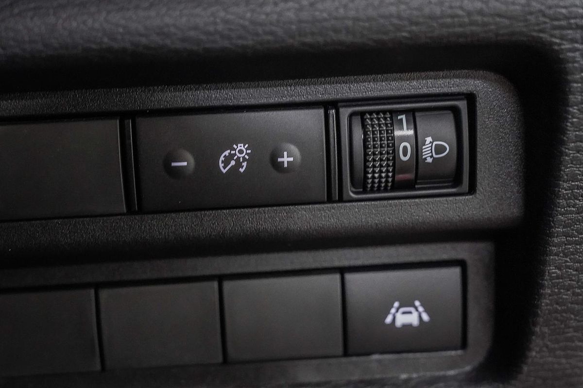 2024 Mitsubishi Outlander ES ZM