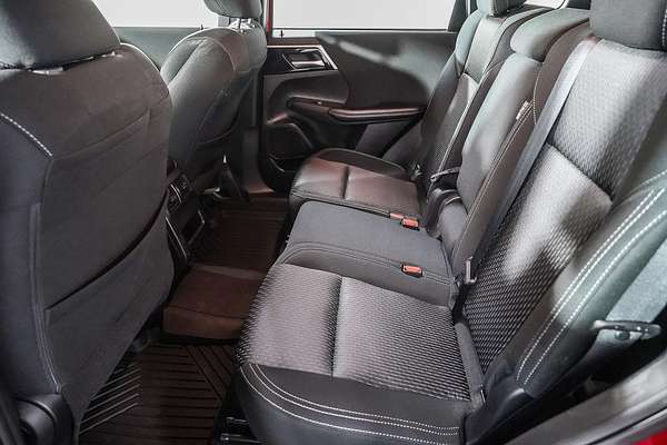 2024 Mitsubishi Outlander ES ZM