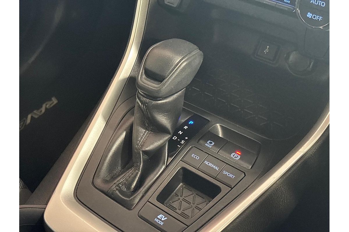 2020 Toyota RAV4 GX AXAH52R