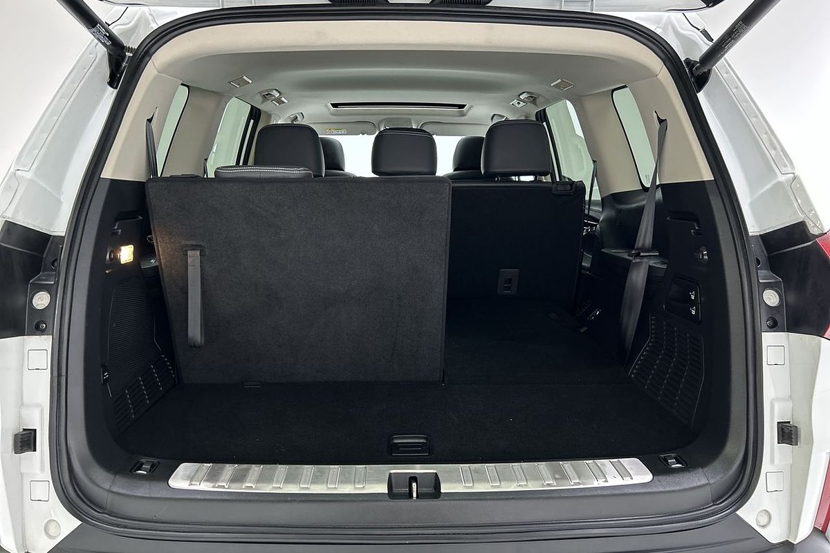 2022 LDV D90 Executive SV9A