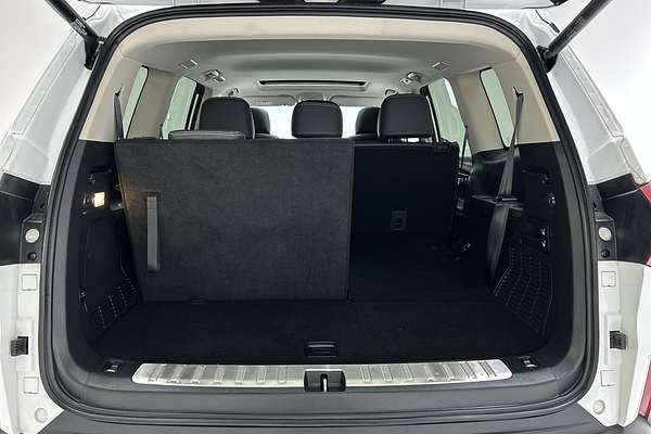 2022 LDV D90 Executive SV9A