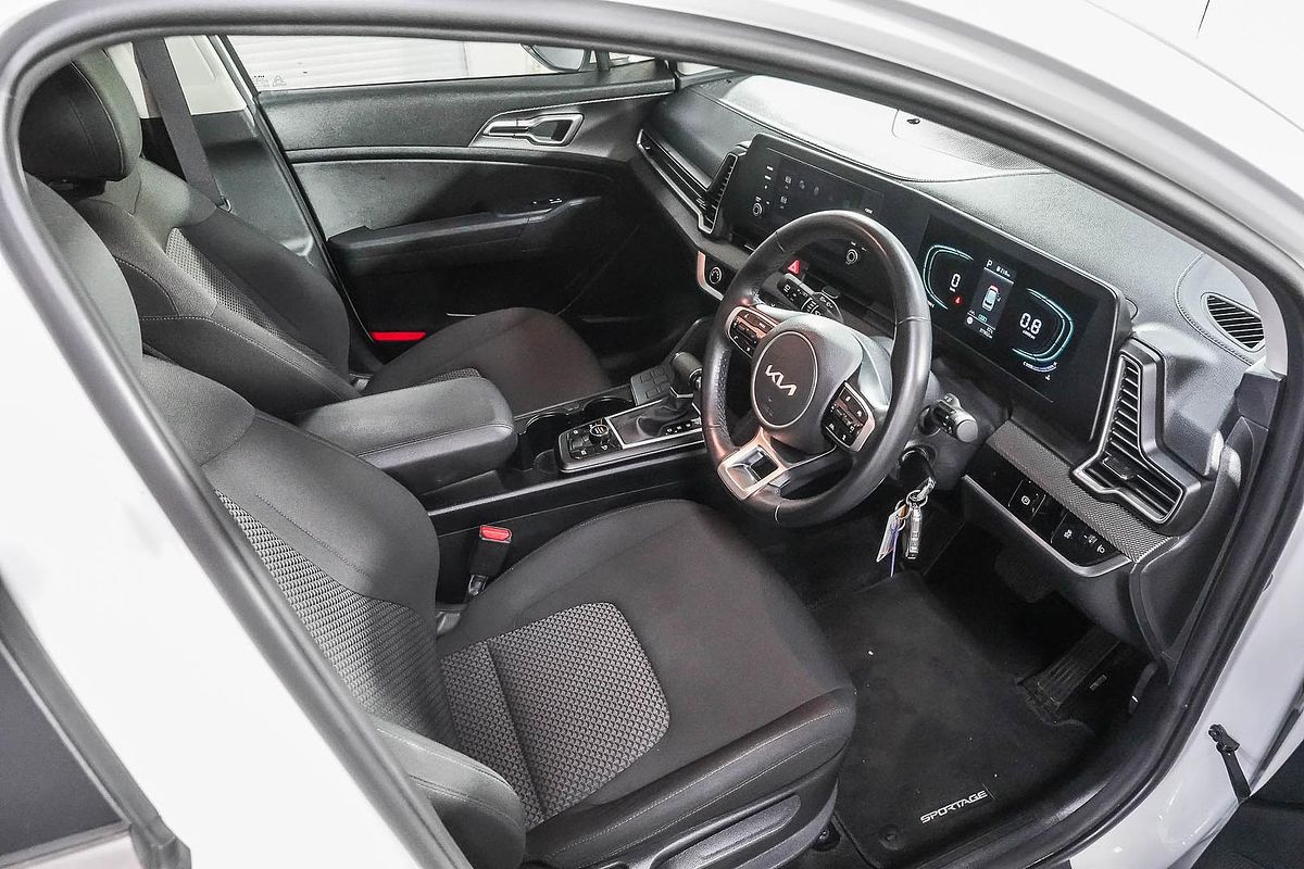 2022 Kia Sportage S NQ5