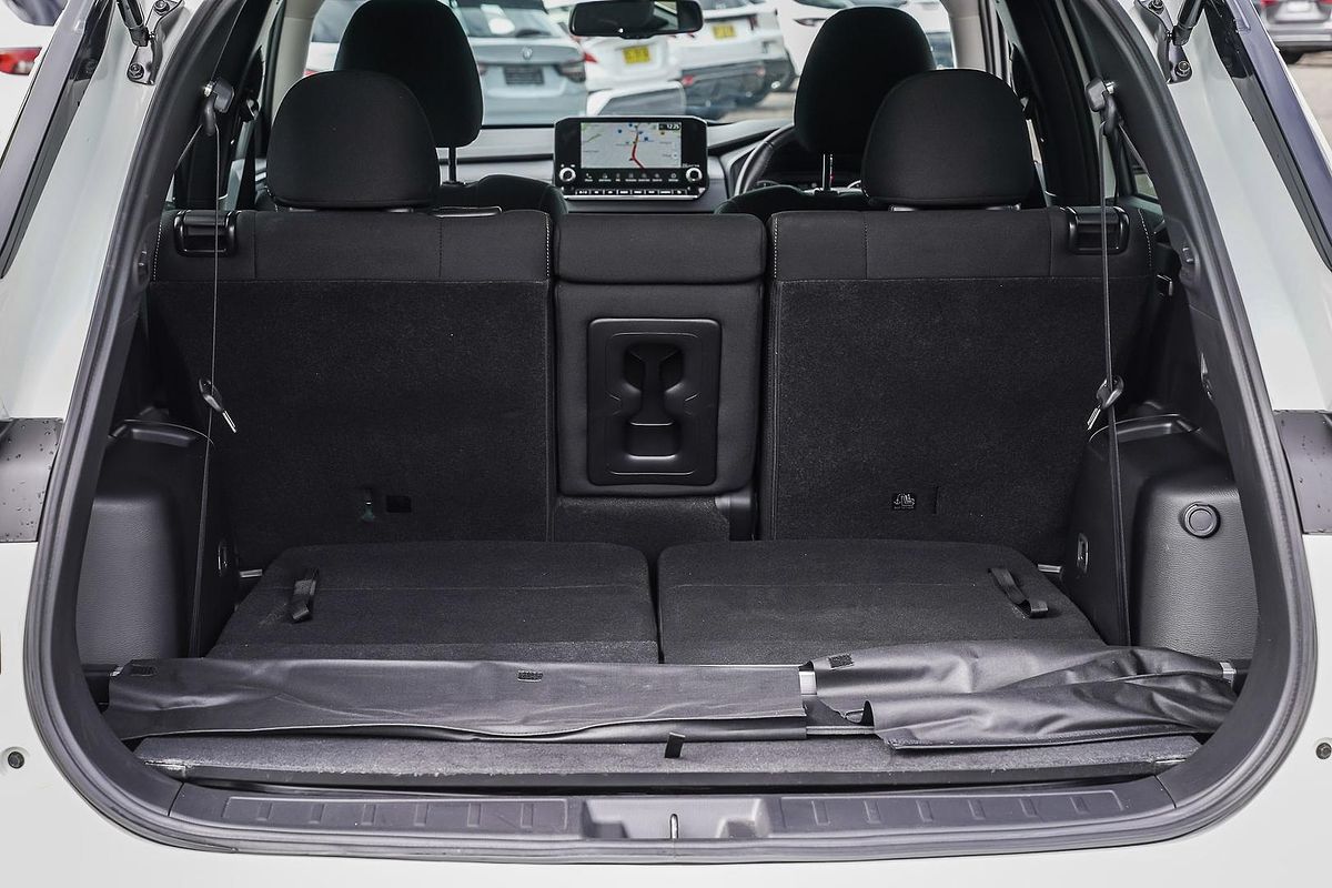 2024 Mitsubishi Outlander LS ZM