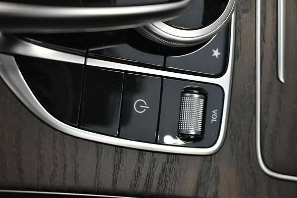 2016 Mercedes-Benz C-Class C250 W205
