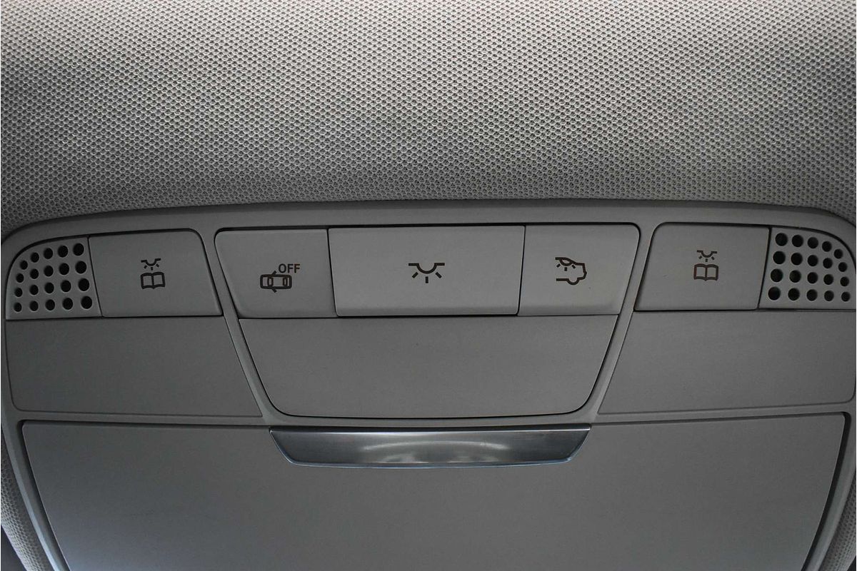 2016 Mercedes-Benz C-Class C250 W205
