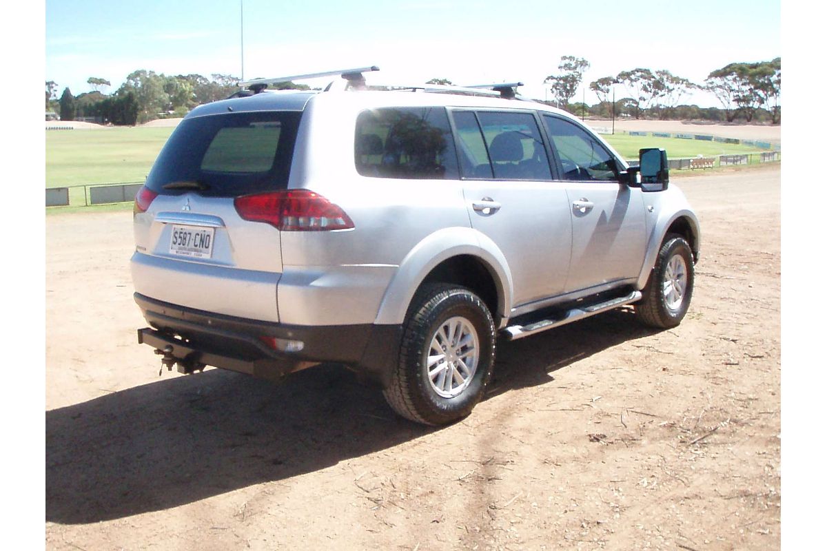 2015 Mitsubishi Challenger  PC