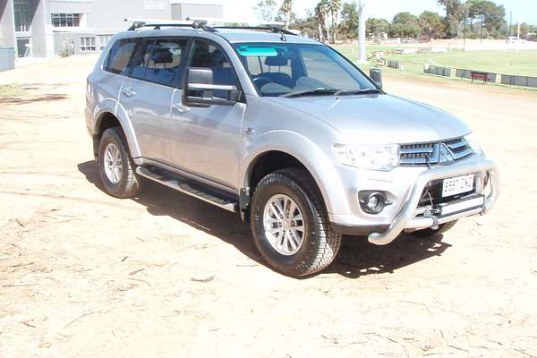 2015 Mitsubishi Challenger  PC