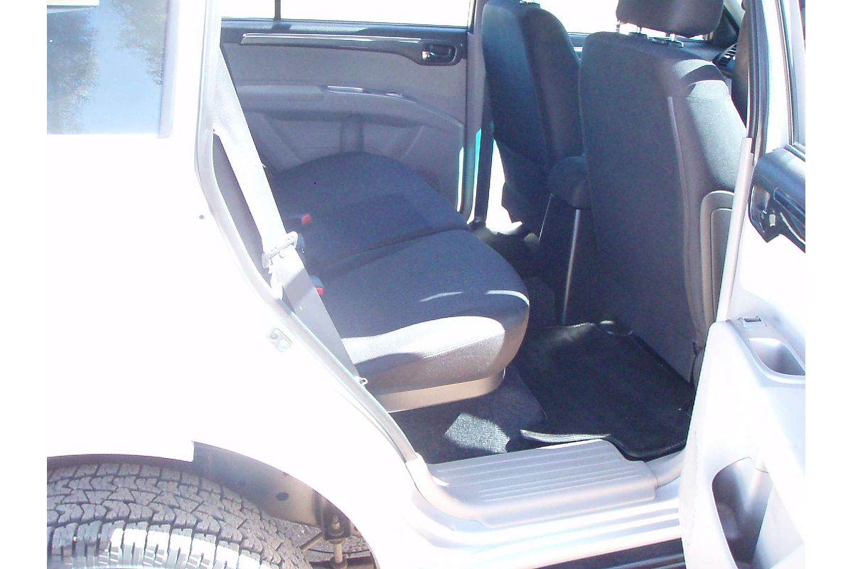 2015 Mitsubishi Challenger  PC