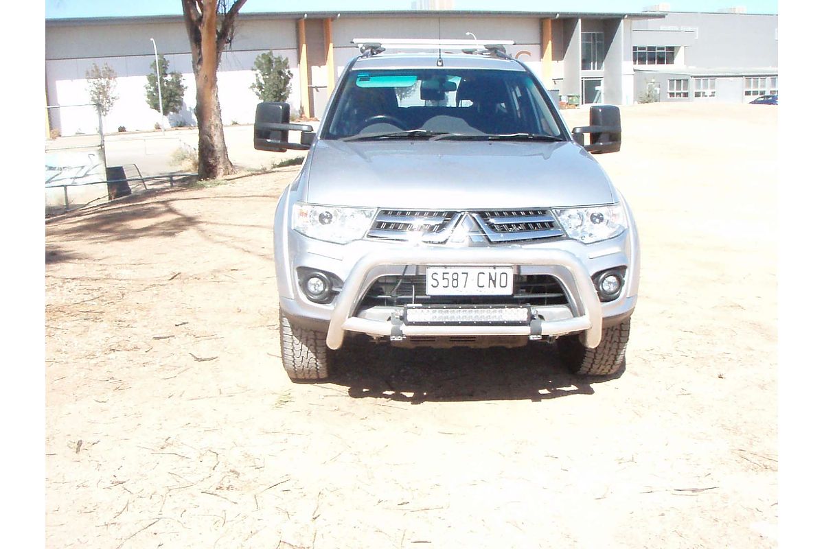 2015 Mitsubishi Challenger  PC