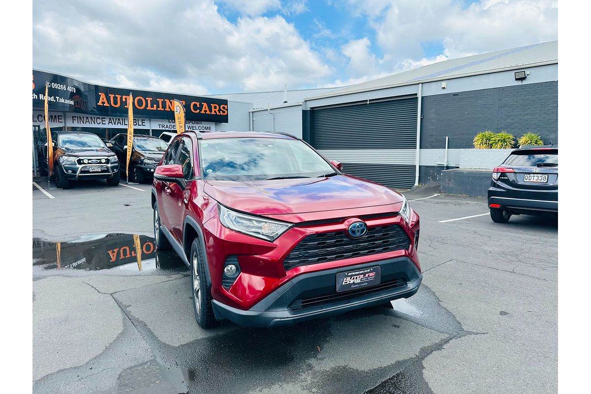 2020 Toyota RAV4 Hybrid X