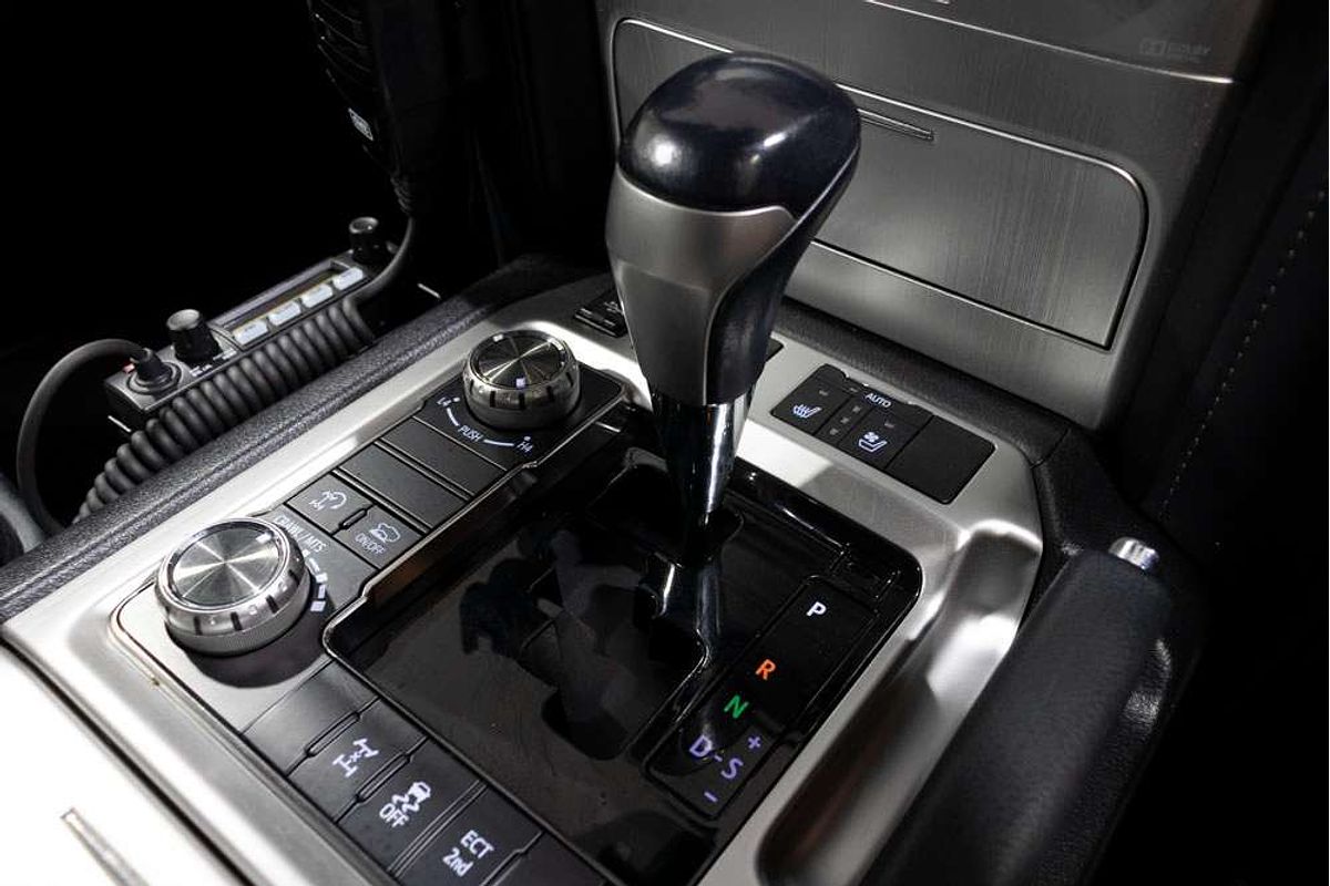 2016 Toyota Landcruiser Sahara VDJ200R