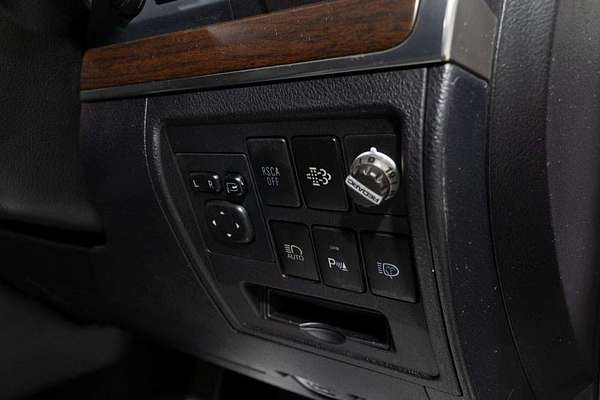 2016 Toyota Landcruiser Sahara VDJ200R