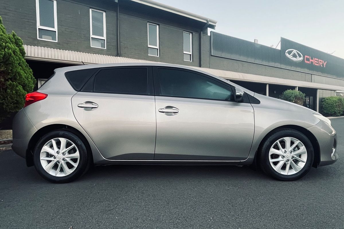 2014 Toyota Corolla Ascent Sport ZRE182R