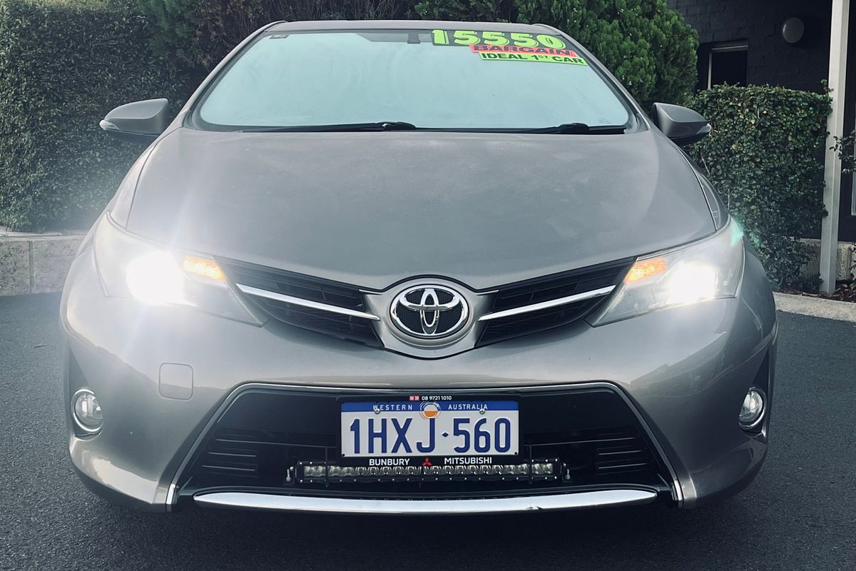 2014 Toyota Corolla Ascent Sport ZRE182R