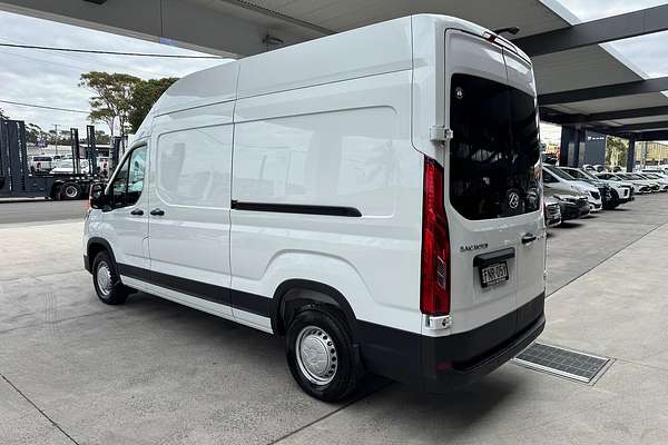 2024 LDV Deliver 9 LWB