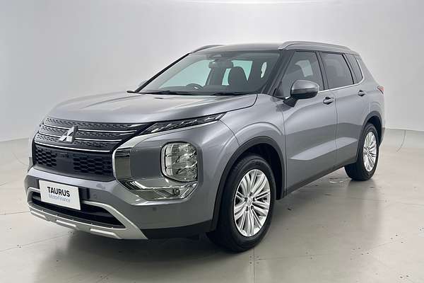 2022 Mitsubishi Outlander LS ZM