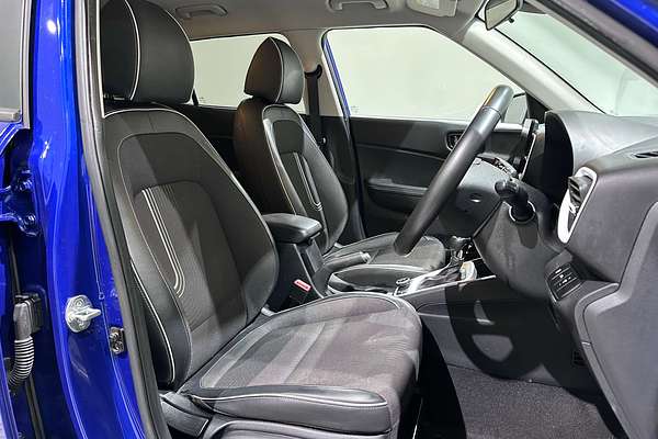 2021 Hyundai Venue Elite QX.V4