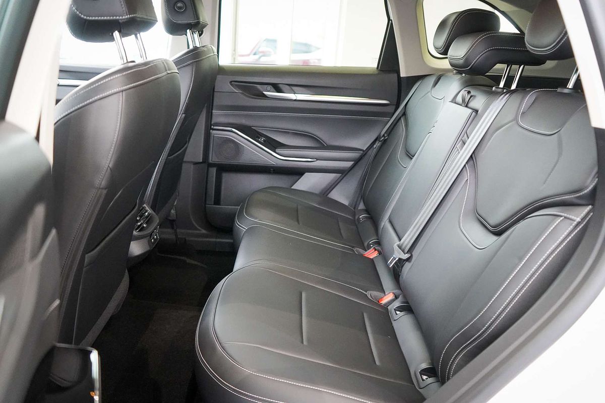 2025 GWM Haval H6 Lux B01