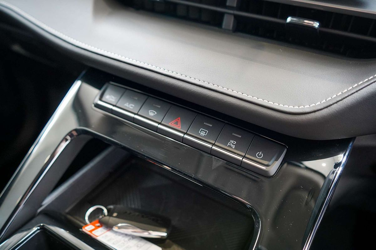 2025 GWM Haval H6 Lux B01