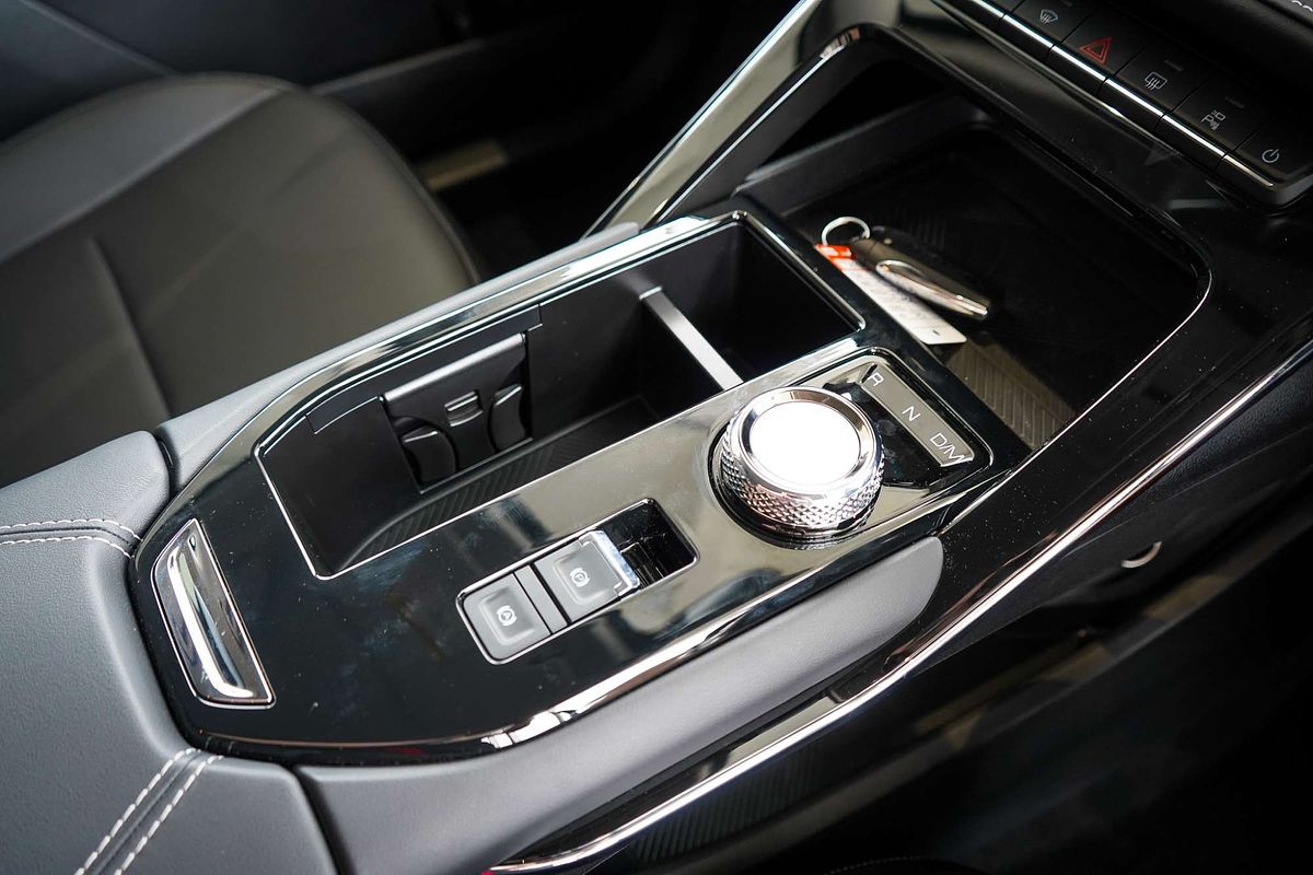 2025 GWM Haval H6 Lux B01