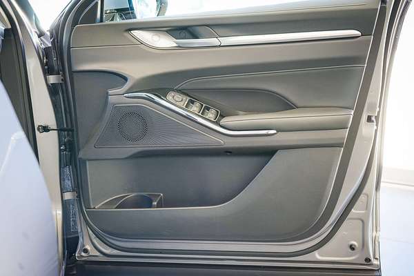 2025 GWM Haval H6 Lux B01